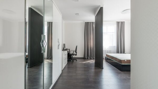 Cloffice w szafie 120 cm - projekt, montaż, elektryka i kosztorys